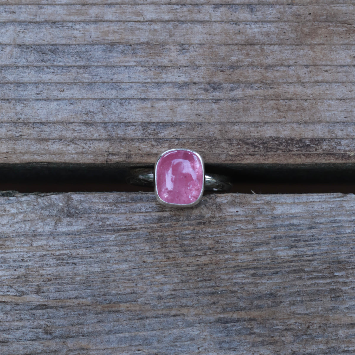 Pink Tourmaline Ring / 7