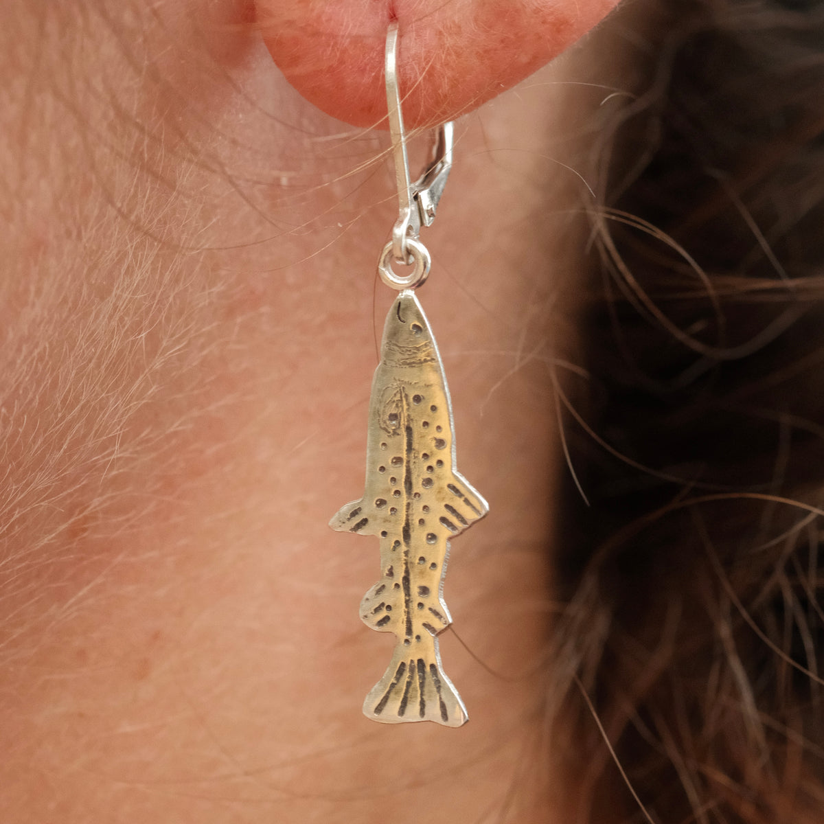 Trout Leverbacks
